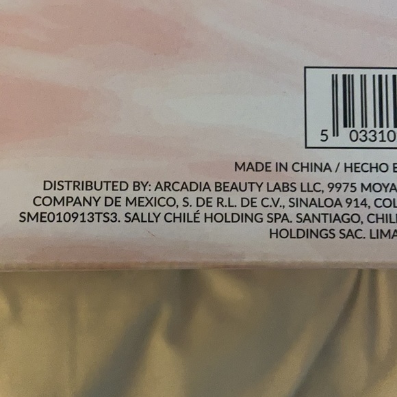 Hello Gorgeous Two Mug Set - Picture 7 of 7